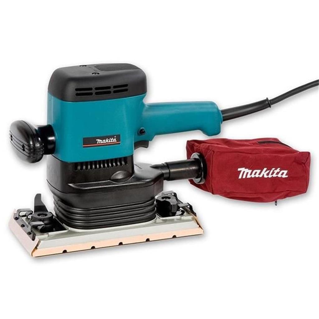 Makita 9046 Titreşimli Zımpara Makinesi